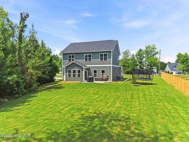 349 Grandview Drive, Hampstead, NC 28443