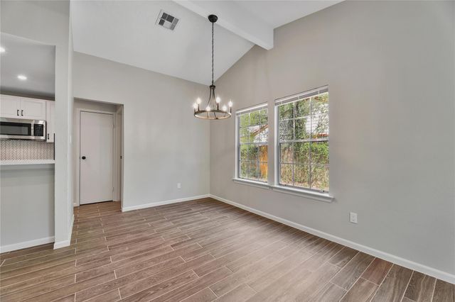 7 E Brookberry Court, The Woodlands, TX 77381