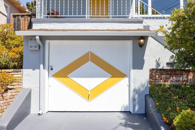 2726 2726 Madeline Street, Oakland, CA 94602