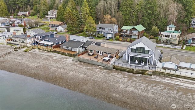97 Utsalady Road, Camano Island, WA 98282
