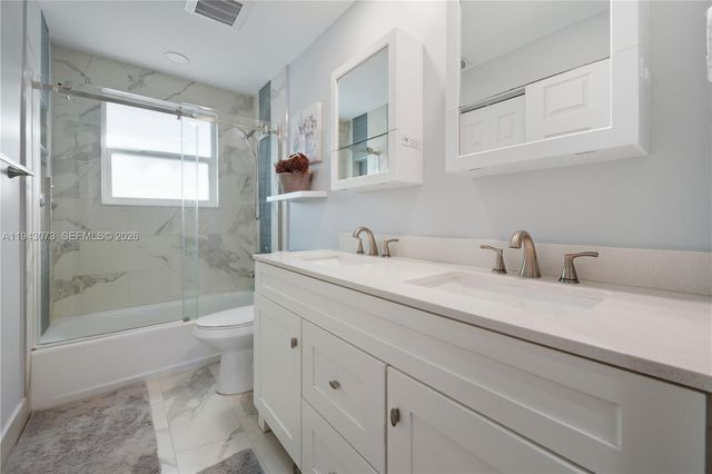 2225 NW 128th Ave, Pembroke Pines, FL 33028