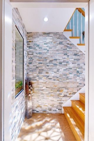 1360 East St, Mansfield, MA 02048