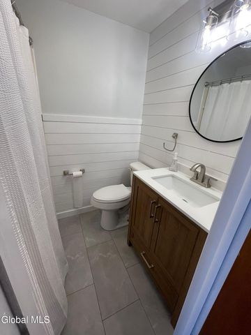 60 Snowberry Road, Malta, NY 12020