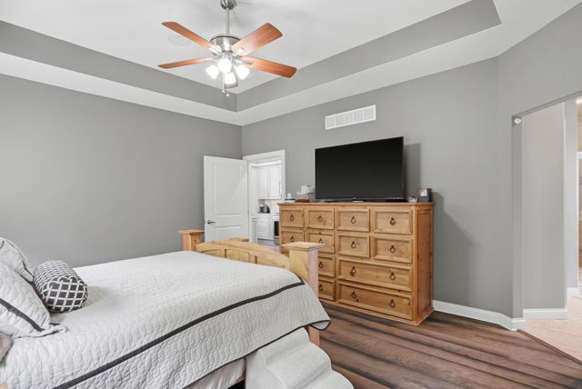 2205 OAK HARBOR CT, Columbia, MO 65203