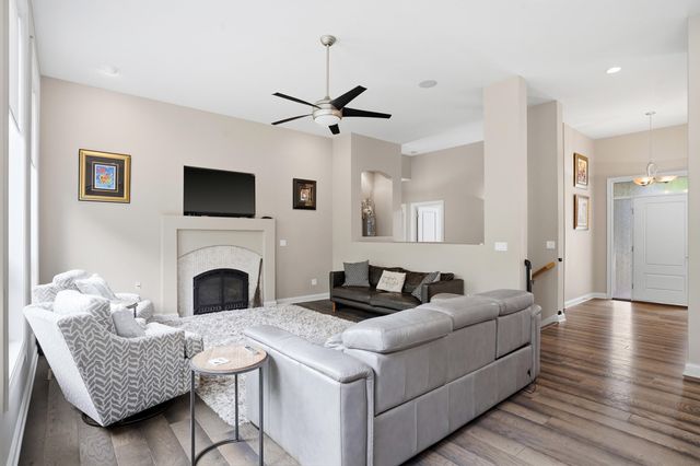 2205 OAK HARBOR CT, Columbia, MO 65203