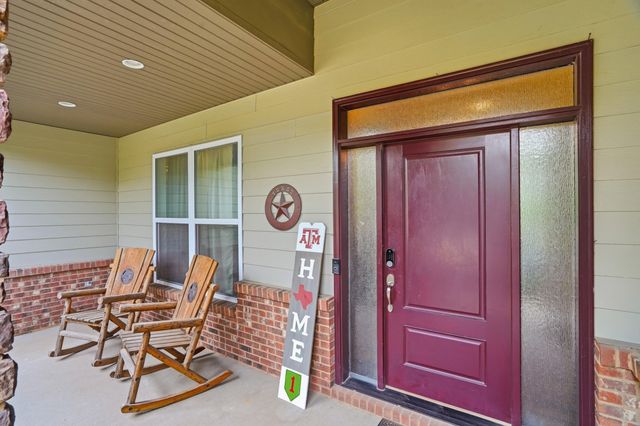 2205 OAK HARBOR CT, Columbia, MO 65203