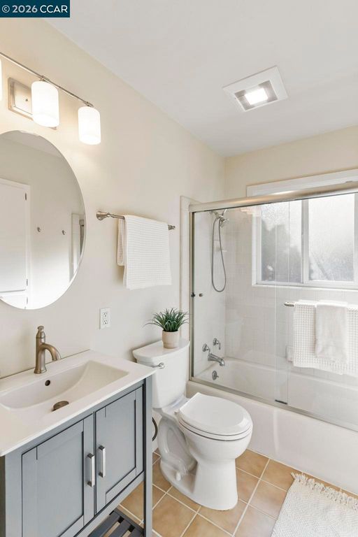 Image 19 of property listing at 934 Juanita Drive, Lafayette, CA 94595