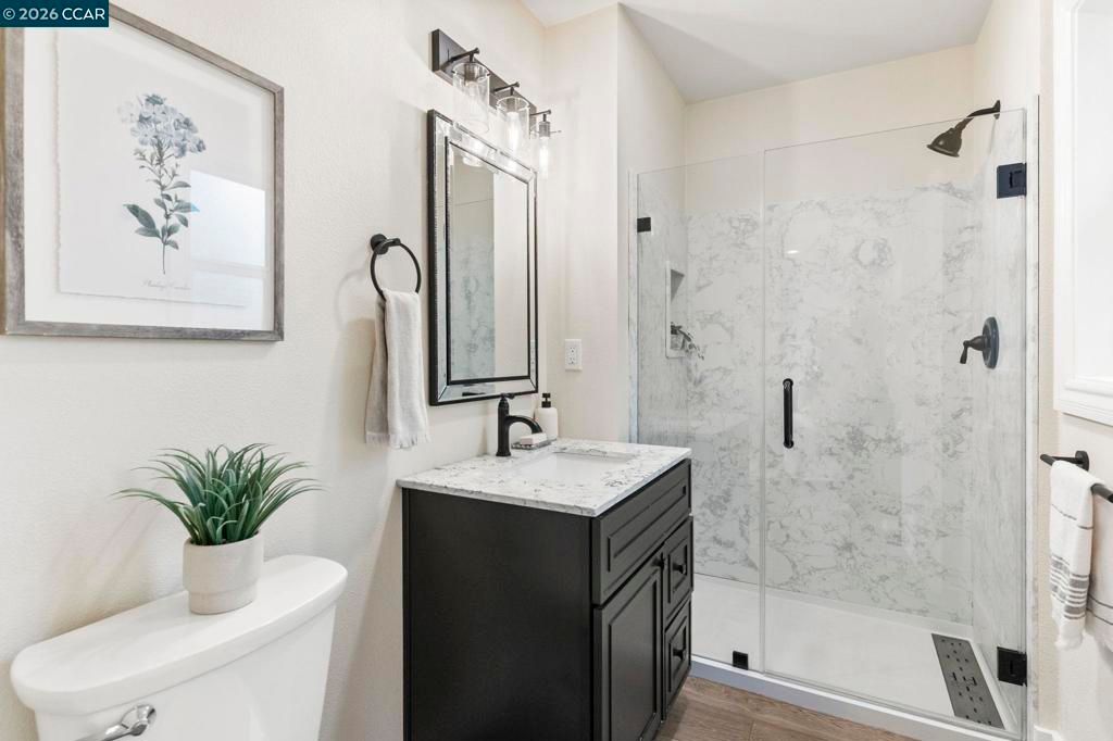 Image 27 of property listing at 934 Juanita Drive, Lafayette, CA 94595