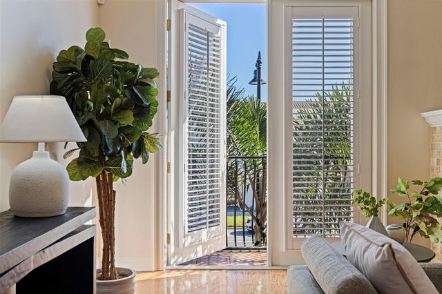 114 E DAVIS BOULEVARD 4, Tampa, FL 33606