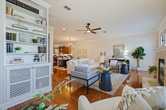 114 E DAVIS BOULEVARD 4, Tampa, FL 33606