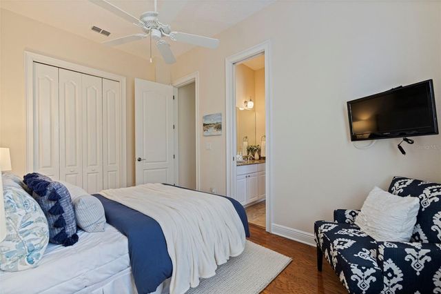 114 E DAVIS BOULEVARD 4, Tampa, FL 33606