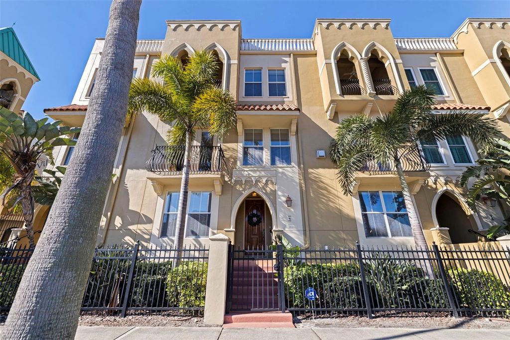 114 E DAVIS BOULEVARD 4, Tampa, FL 33606