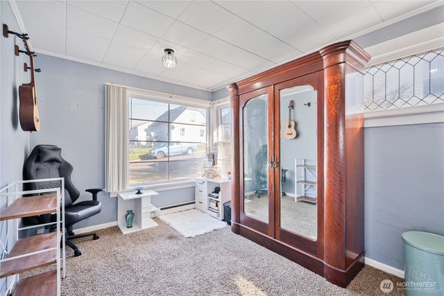 304 Crawford Street, Kelso, WA 98626