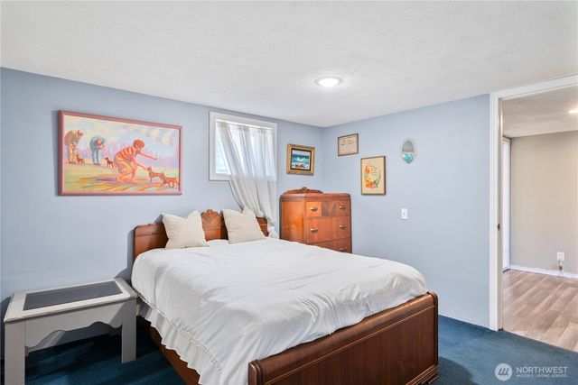 304 Crawford Street, Kelso, WA 98626