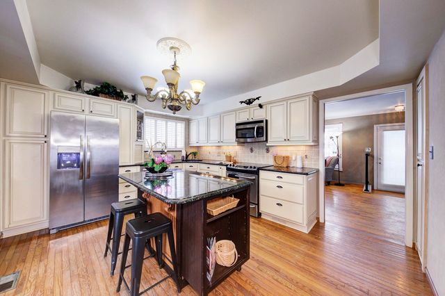 34617 Greentrees Road, Sterling Heights, MI 48312