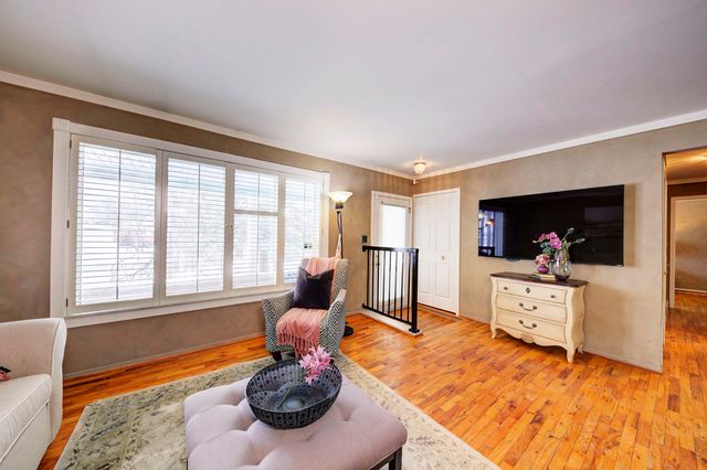 34617 Greentrees Road, Sterling Heights, MI 48312