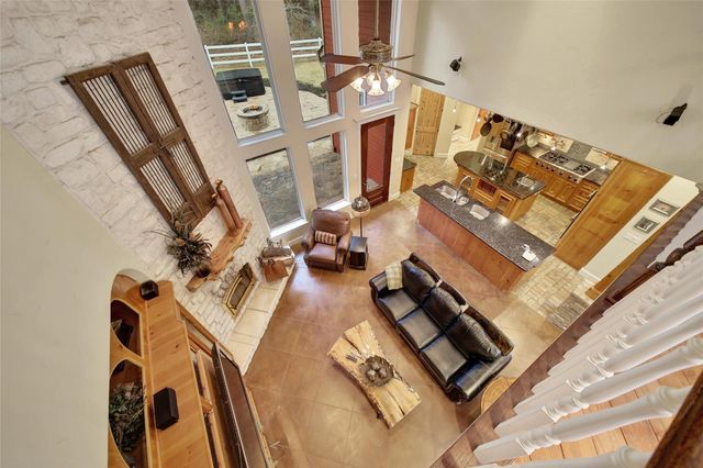 20011 Hilltop Ranch Drive, Montgomery, TX 77316