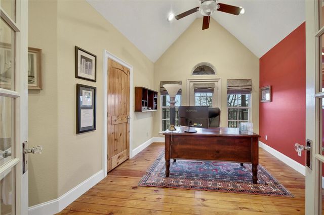 20011 Hilltop Ranch Drive, Montgomery, TX 77316