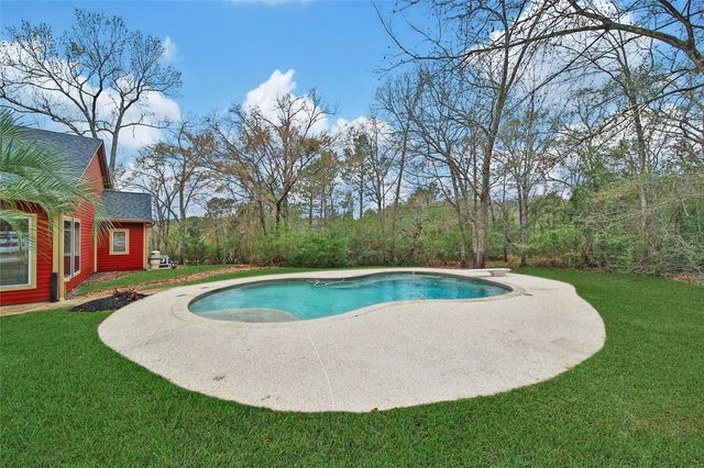 20011 Hilltop Ranch Drive, Montgomery, TX 77316