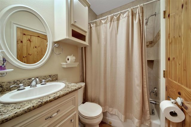 20011 Hilltop Ranch Drive, Montgomery, TX 77316