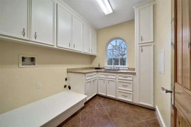 20011 Hilltop Ranch Drive, Montgomery, TX 77316