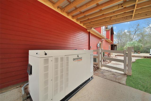 20011 Hilltop Ranch Drive, Montgomery, TX 77316