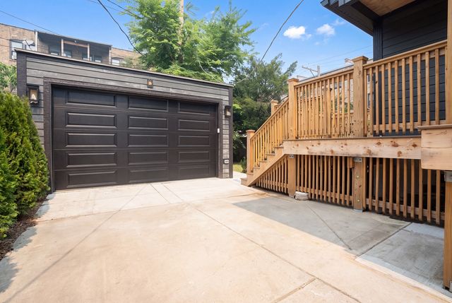 1962 W Wilson Avenue, Chicago, IL 60640