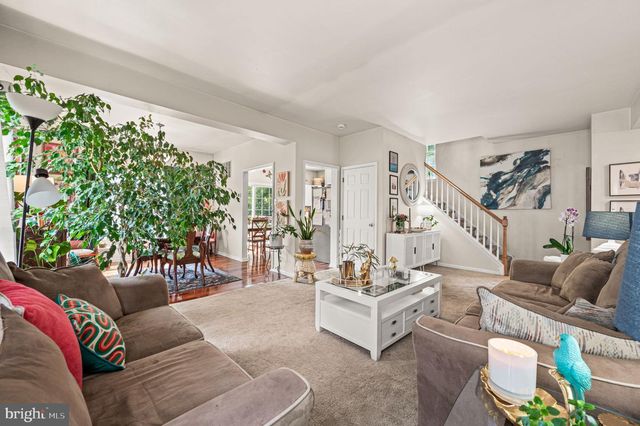 930 TRELLIS LN, West Chester, PA 19382