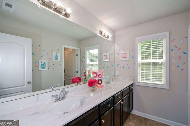 325 Paces Drive, Lithia Springs, GA 30122