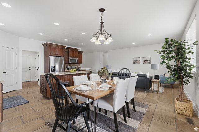 356 E SALEM PARK CIR, Salem, UT 84653