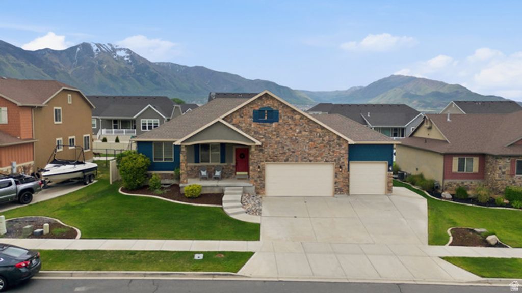 356 E SALEM PARK CIR, Salem, UT 84653