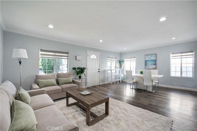 46 W Pleasant, Long Beach, CA 90805