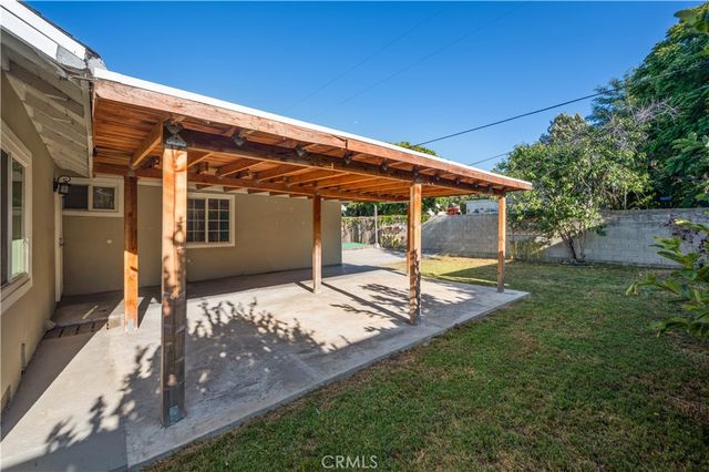 46 W Pleasant, Long Beach, CA 90805