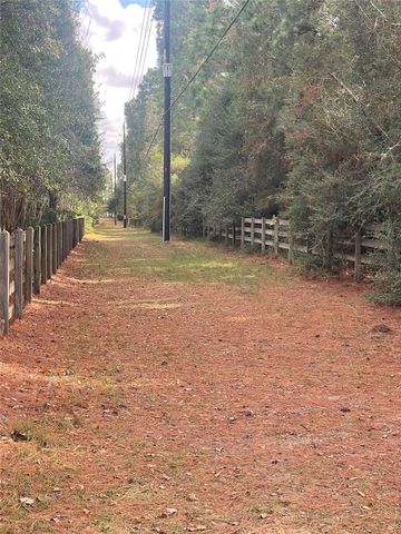 36003 Post Oak Circle, Magnolia, TX 77355