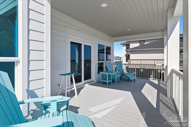 7485 Gulf Blvd, Navarre Beach, FL 32566