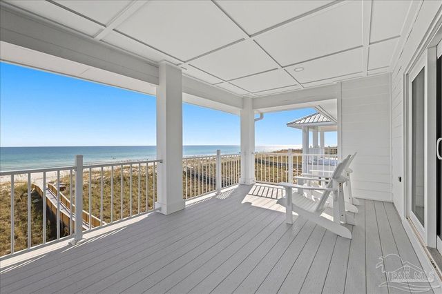 7485 Gulf Blvd, Navarre Beach, FL 32566