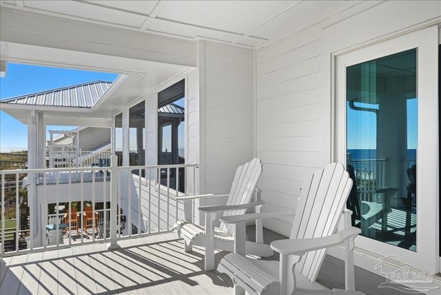 7485 Gulf Blvd, Navarre Beach, FL 32566