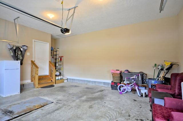 3173 PORTER HILLS DR, Clarksville, TN 37043