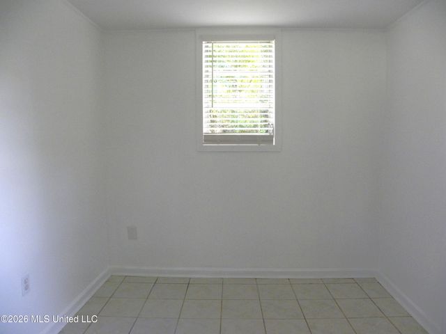 11447 Summer Lane Road, Biloxi, MS 39532