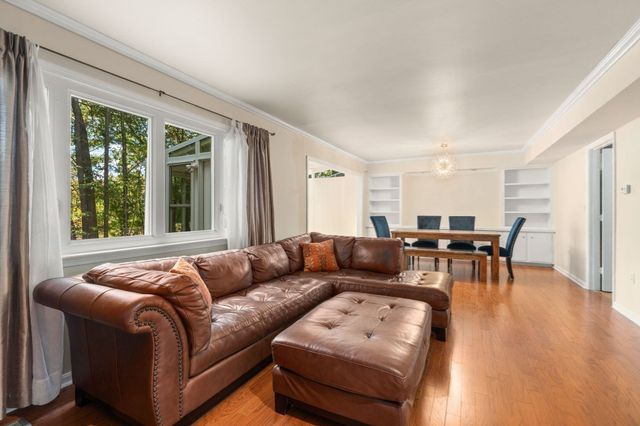 99 Fifer Lane 99, Lexington, MA 02420