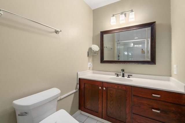 99 Fifer Lane 99, Lexington, MA 02420