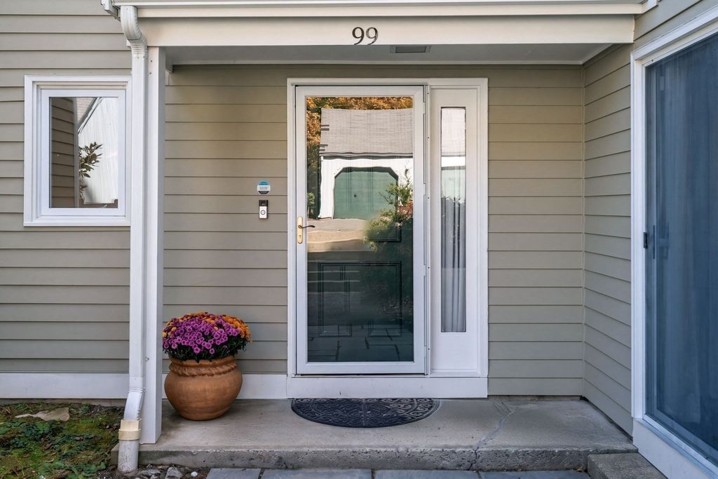 99 Fifer Lane 99, Lexington, MA 02420