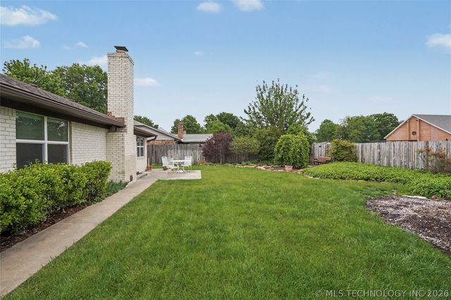 2525 S Hickory Avenue, Broken Arrow, OK 74012