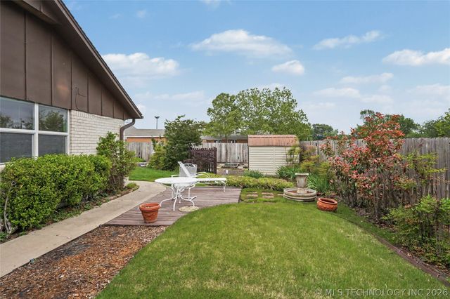 2525 S Hickory Avenue, Broken Arrow, OK 74012