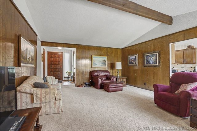 2525 S Hickory Avenue, Broken Arrow, OK 74012