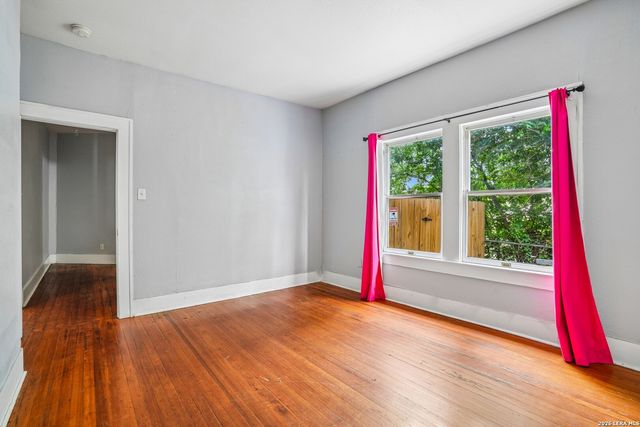 821 E QUINCY ST, San Antonio, TX 78215