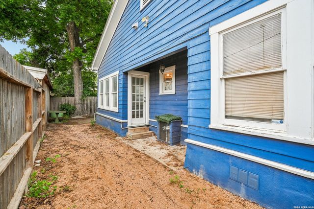 821 E QUINCY ST, San Antonio, TX 78215