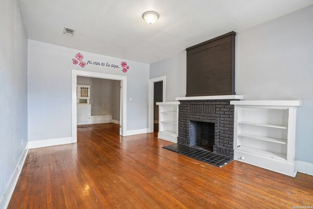 821 E QUINCY ST, San Antonio, TX 78215