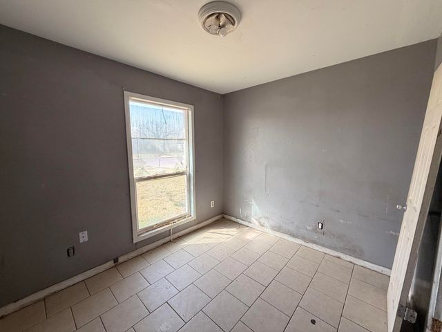 1821 E 1st Place, Lubbock, TX 79403