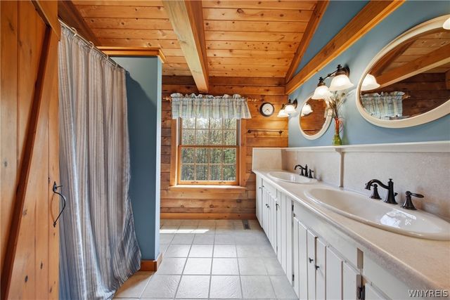 23 Cherrywood Ridge, Holland, NY 14080